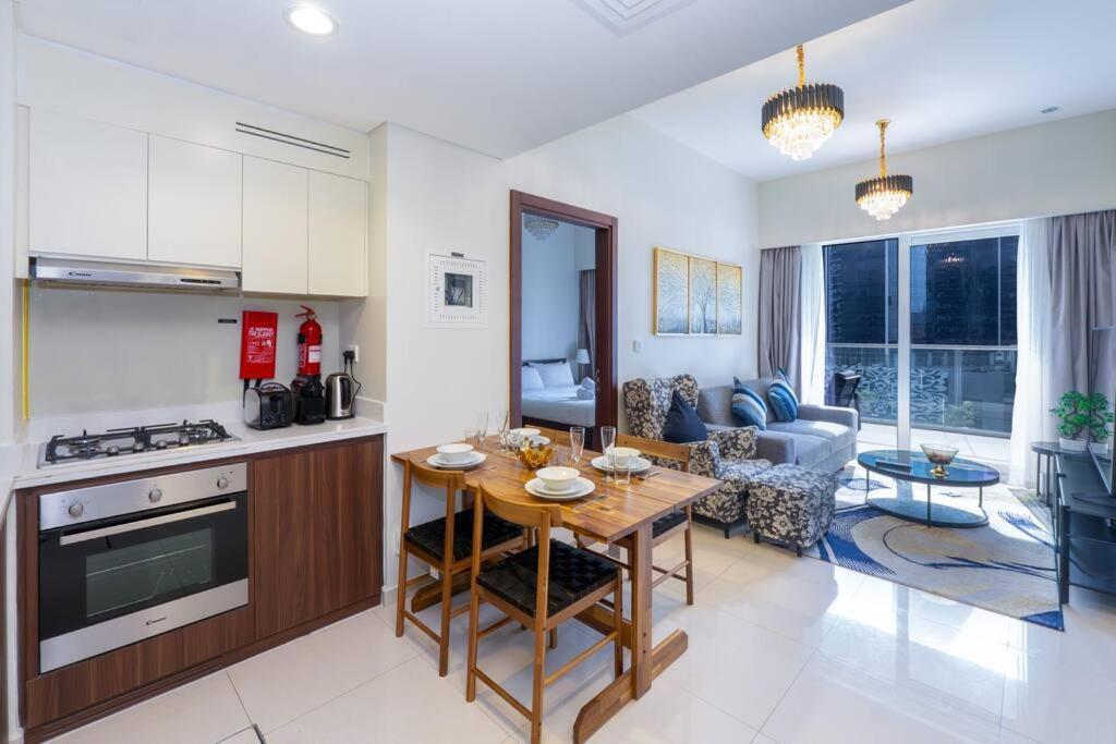 Reva Residences - 2 Bdr In Business Bay - Burj Khalifa Views * Dubai