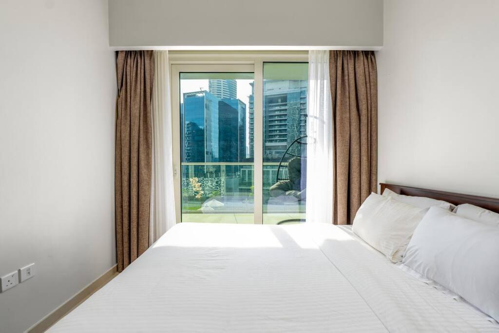 Apartment Reva Residences - 2 Bdr In Business Bay - Burj Khalifa Views *